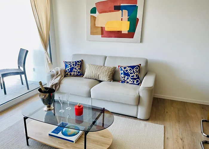 Am3office Lausanne New, Cozy, Central, Fast Wi-fi & Contactless Check-in Prilly