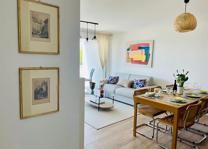 Am3office Lausanne New, Cozy, Central, Fast Wi-fi & Contactless Check-in Апартаменты Prilly