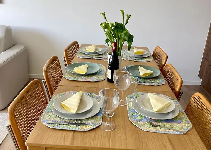 Am3office Lausanne New, Cozy, Central, Fast Wi-fi & Contactless Check-in * Prilly